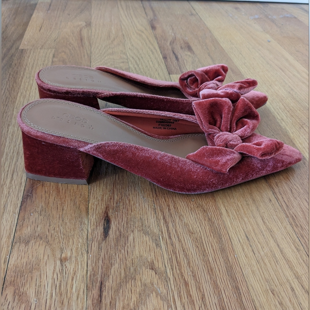 pink velvet bow mule heels